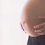 Причины появления при беременности волос на животе, приметы и что делать